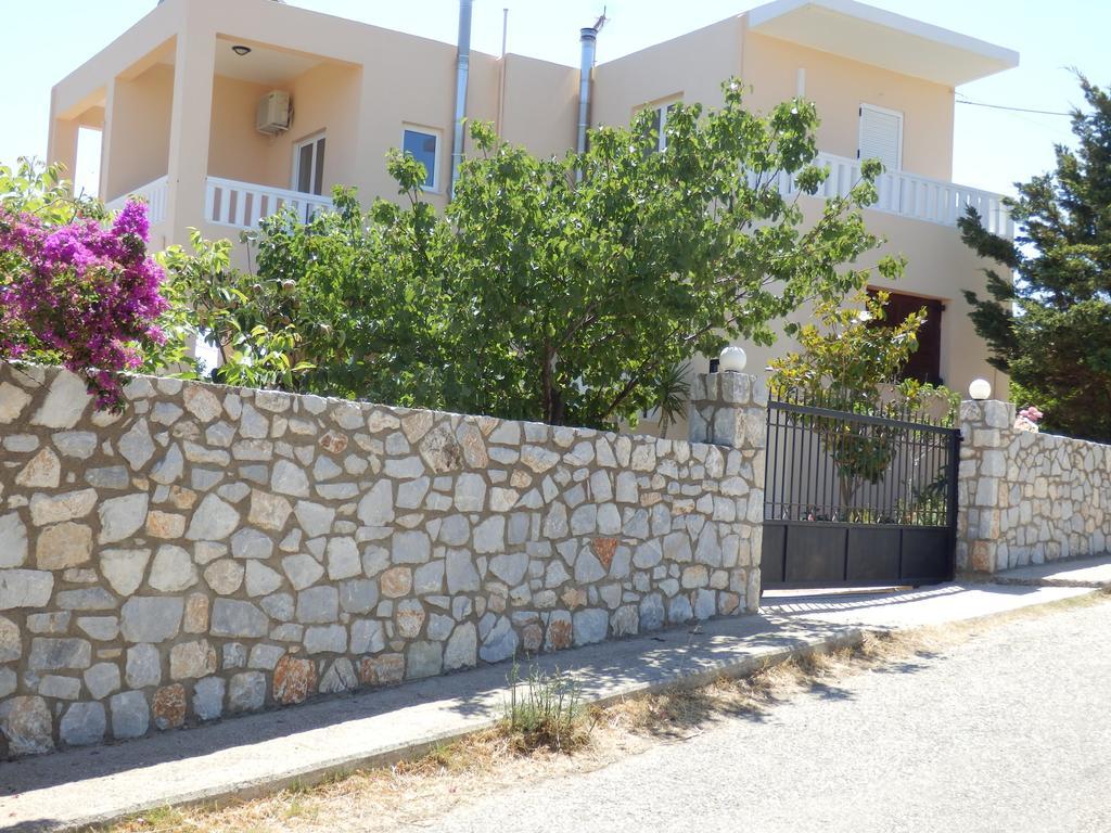 Maro Suites Tavronitis  Luaran gambar
