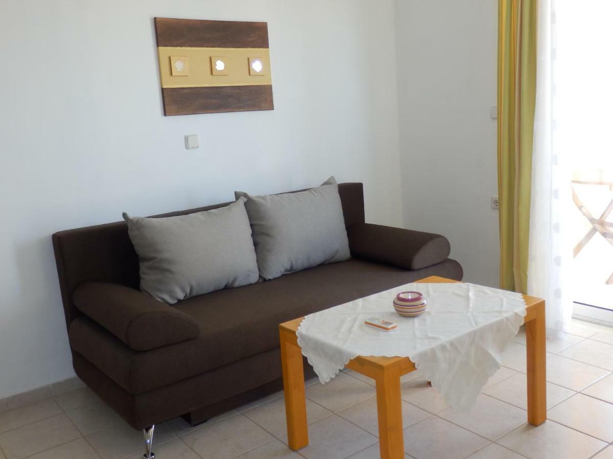 Maro Suites Tavronitis  Luaran gambar